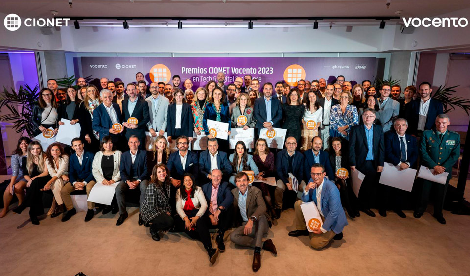 Foto de grupo de todos los nominados CIONET Vocento 2023 | Grupo Torrent 