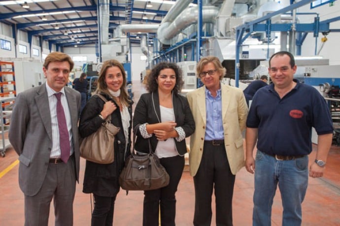 Visita de la agencia IDEA a la nueva planta de litografía - IDEA Agency visits our new lithography process plant | Torrent Closures